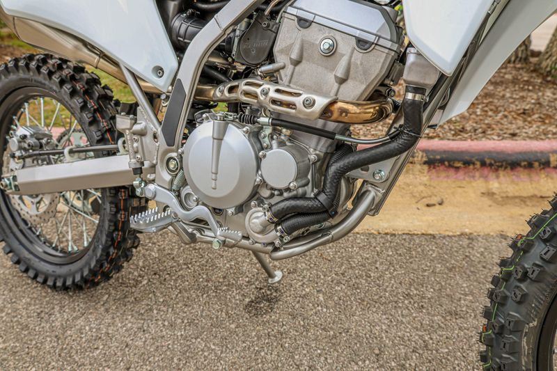 NEW 2026 KAWASAKI KLX 300R Image 12