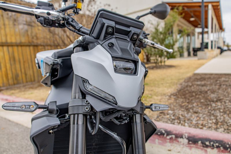 NEW 2026 YAMAHA MT09 Image 9