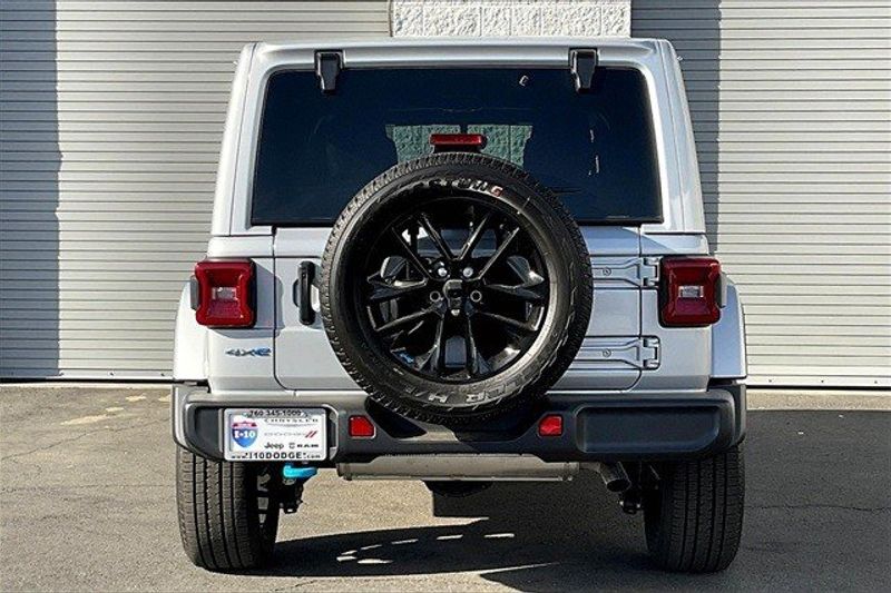 2023 Jeep Wrangler Sahara 4xeImage 3