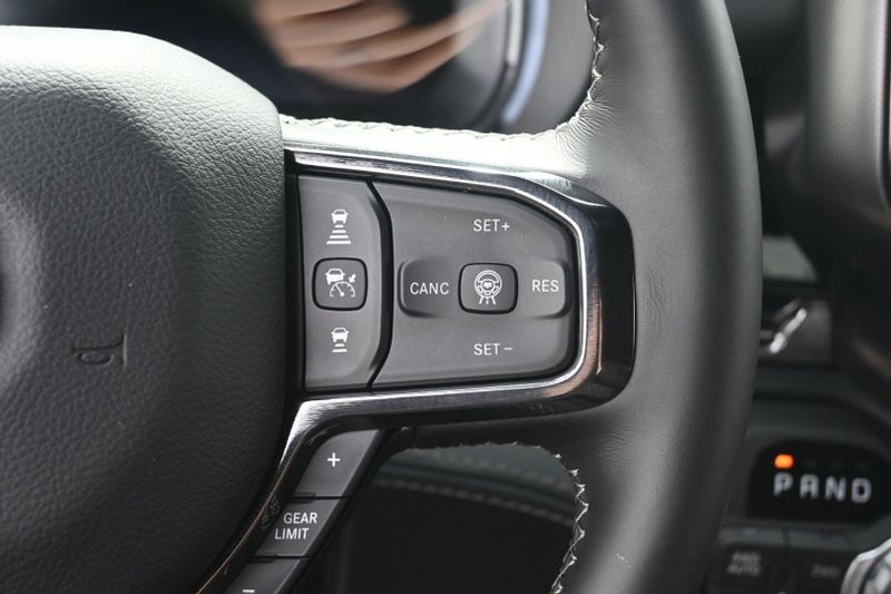 2025 RAM 1500 LimitedImage 23