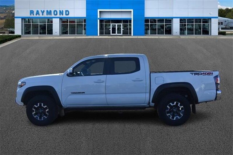 2021 Toyota Tacoma TRD SportImage 6