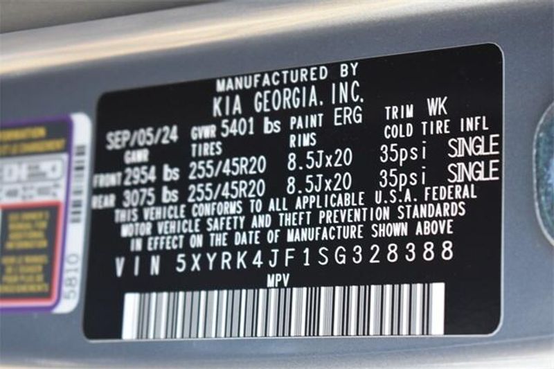 New 2025 Kia Sorento SXImage 36