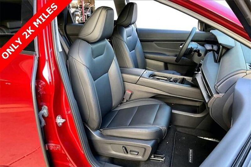 Used 2025 Nissan Murano SVImage 6