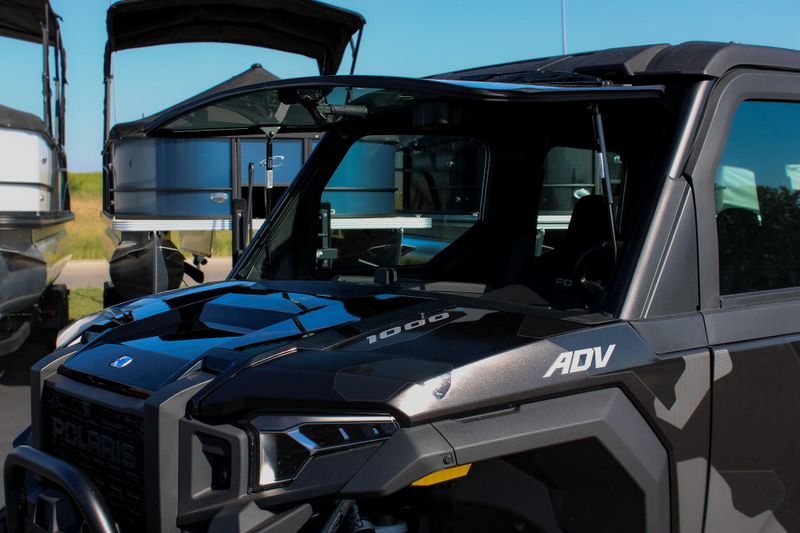 2025 Polaris XPEDITION ADV 5 NORTHSTAR MATTE SUPER GRAPHITE Image 32