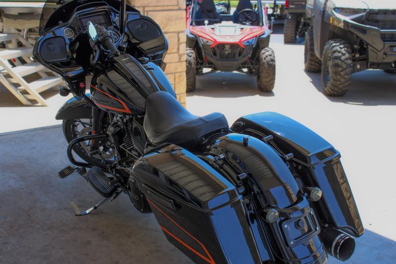 Used 2022 HARLEY ROAD GLIDE SPECIAL Image 5
