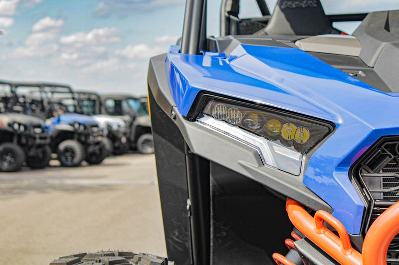 2025 Polaris RZR XP 1000 ULTIMATE  BLUEImage 9