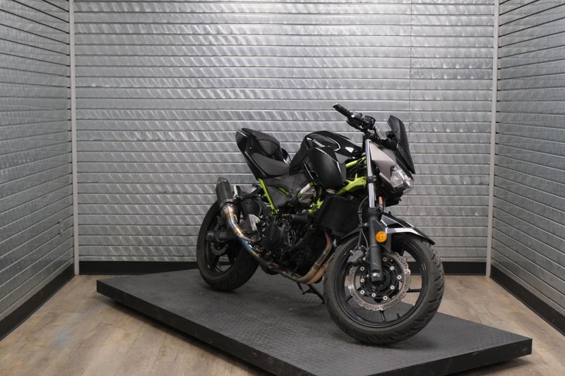 USED 2020 KAWASAKI Z400 ABS Image 1