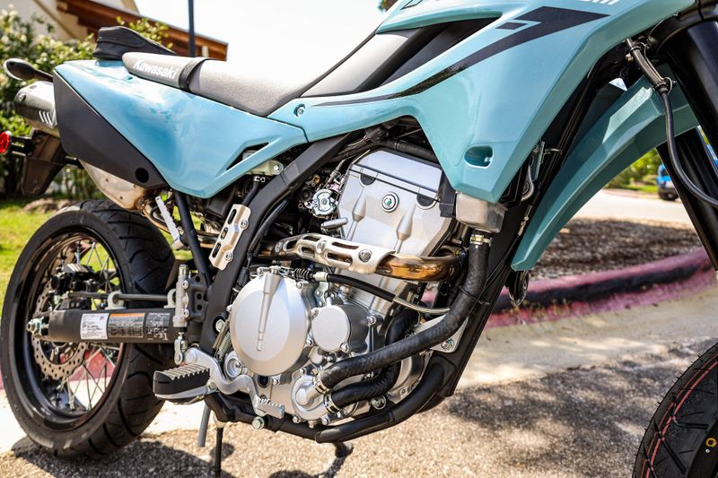 2025 Kawasaki KLX300SM  PHANTOM BLUE Image 8