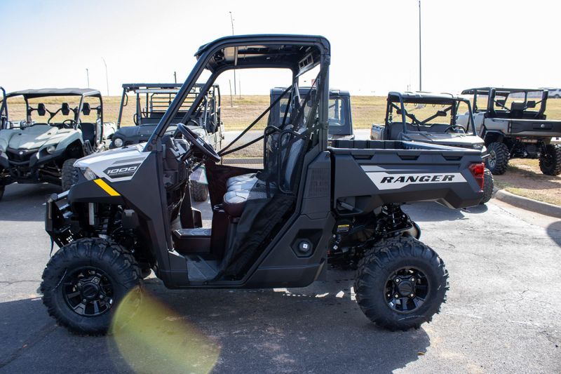 NEW 2026 POLARIS RANGER 1000 PREMIUM Image 5