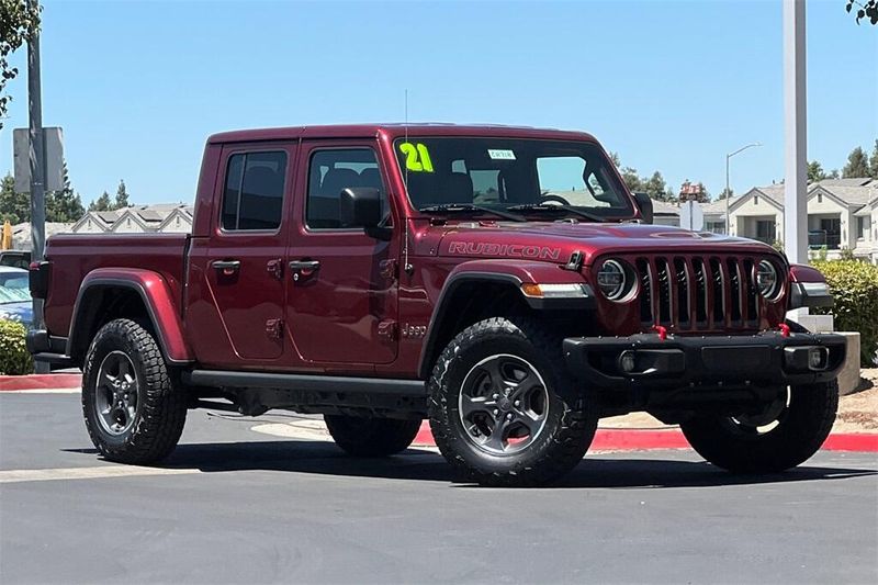 2021 Jeep Gladiator Rubicon photo 2