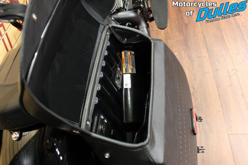 2025 Indian Motorcycle Super Chief Dark Horse Image 14