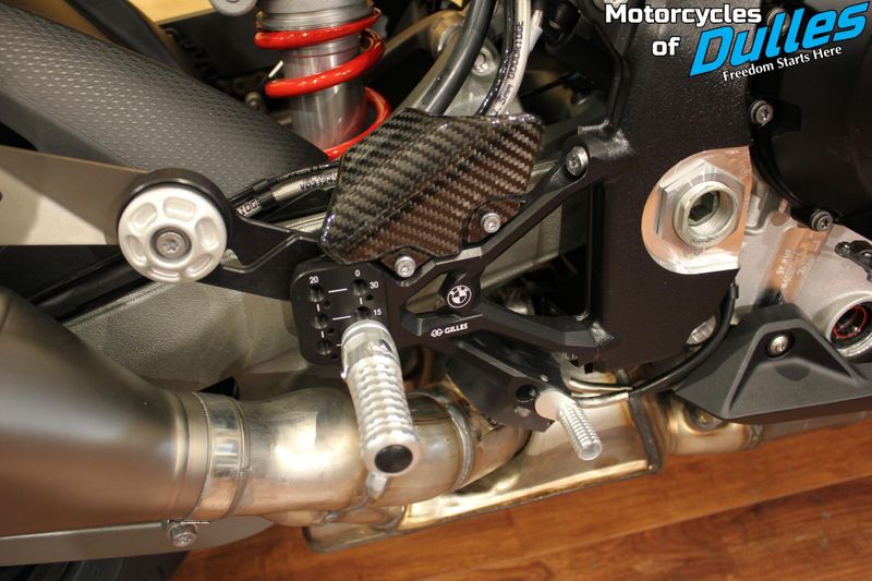 2025 BMW S 1000 RR Image 14