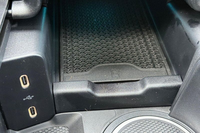 New 2026 Mercedes-Benz E-Class E 450Image 17