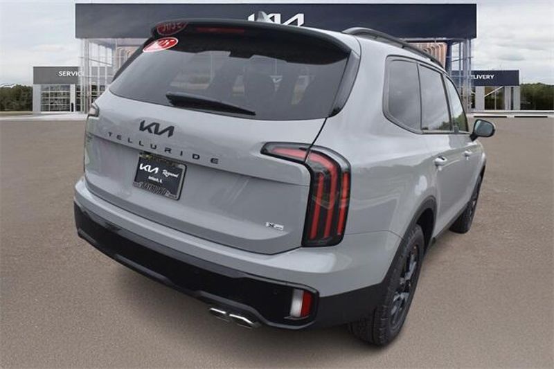 2025 Kia Telluride SX-Prestige X-ProImage 3