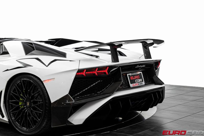 2017 Lamborghini Aventador LP750-4 SV *HUGE CARBON OPTIONS * FULL PPF*Image 21
