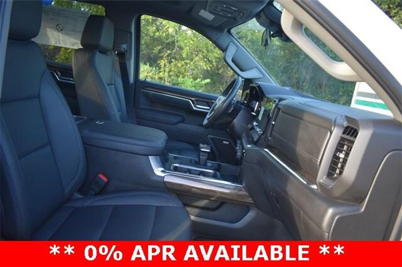 New 2025 Chevrolet Silverado 1500 RSTImage 14