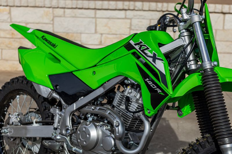 2025 Kawasaki KLX 140R L LIME GREEN Image 8