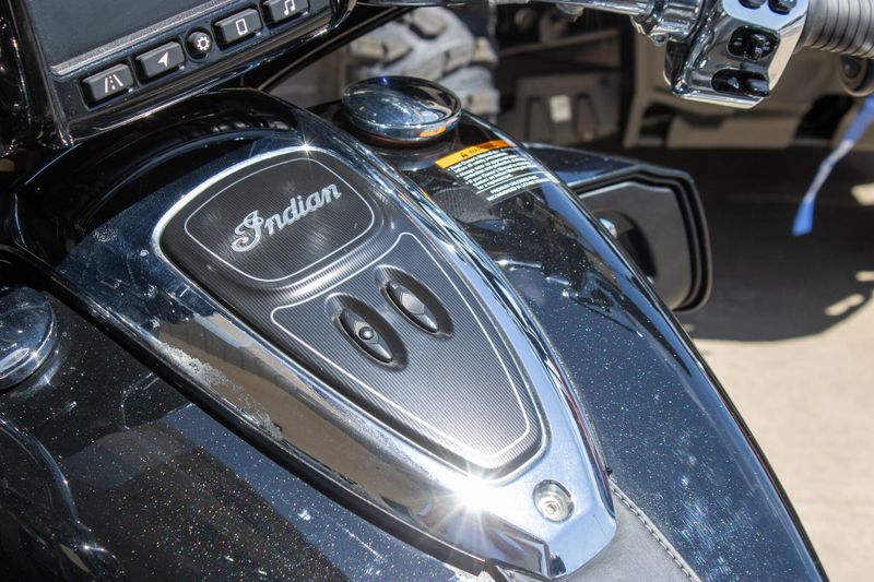 USED 2021 INDIAN MOTORCYCLE ROADMASTER Image 19