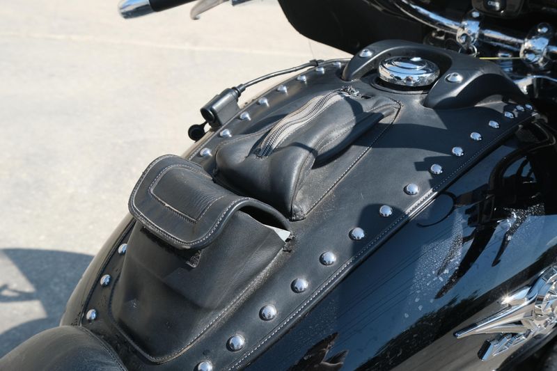 USED 2006 YAMAHA MIDNIGHT VENTURE Image 12