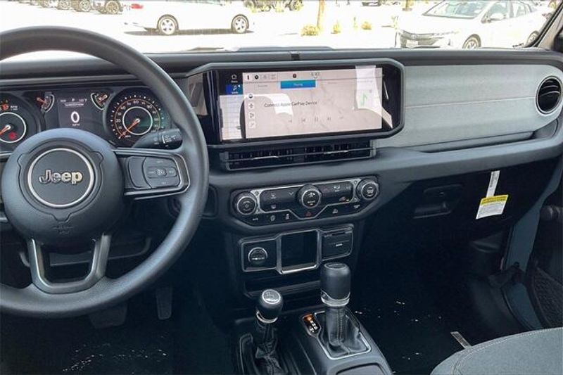 2024 Jeep Gladiator Sport 4x4Image 5