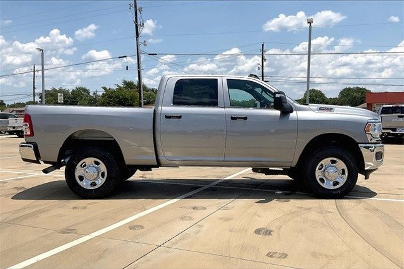 2024 RAM 2500 Tradesman Crew Cab 4x4 6