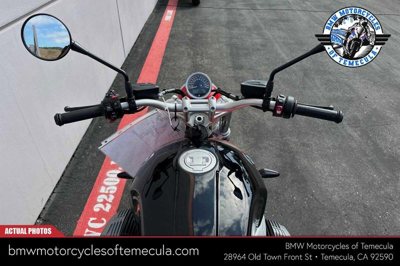 2022 BMW R NINET SCRAMBLER  in a OPTION 719 BLACK STORM METALLIC AND RACING RED exterior color. BMW Motorcycles of Temecula – Southern California (951) 506-6903 bmwmotorcyclesoftemecula.com 