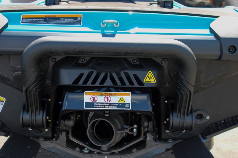 2025 SEADOO GTI SE 130 WITH SOUND SYSTEM IDF TEAL BLUE AND MANTA GREEN Image 21