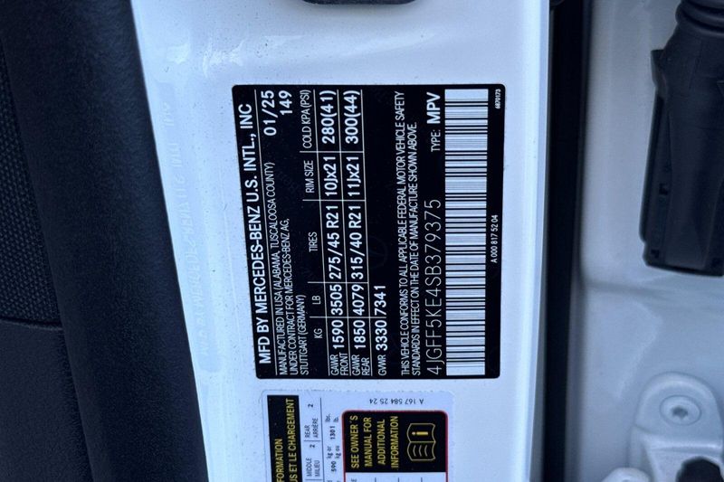 Used 2025 Mercedes-Benz GLS 450Image 38