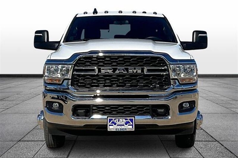 2024 RAM 3500 Tradesman Crew Cab Chassis 4x4 60