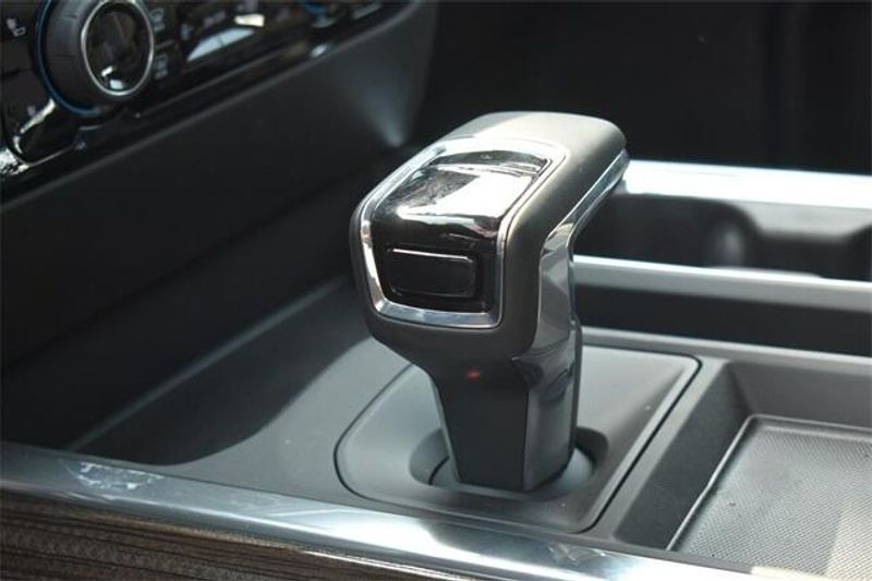 2025 Chevrolet Silverado 1500 RSTImage 24