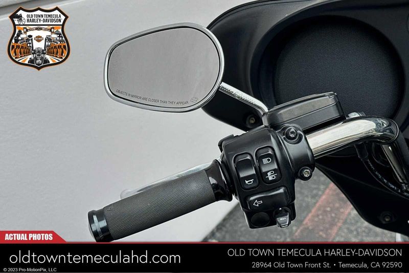 2019 Harley-Davidson Electra Glide in a Black exterior color. BMW Motorcycles of Temecula – Southern California (951) 506-6903 bmwmotorcyclesoftemecula.com 