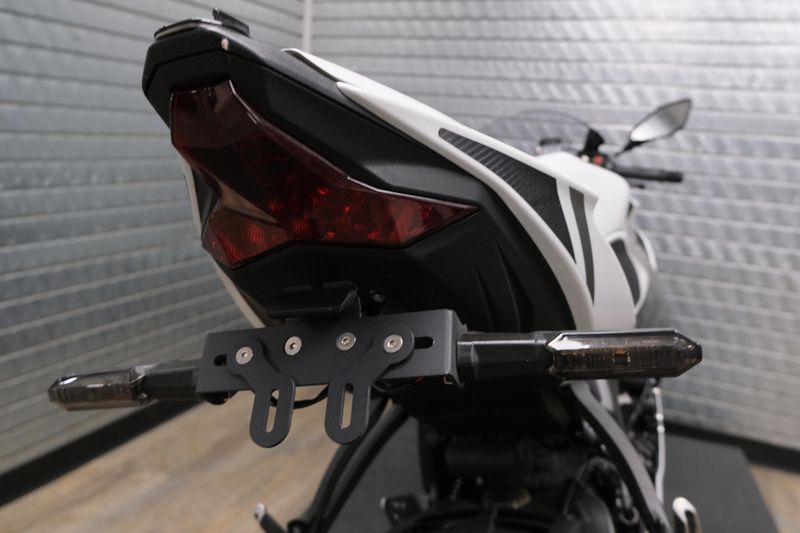 USED 2025 KAWASAKI NINJA ZX6R Image 16