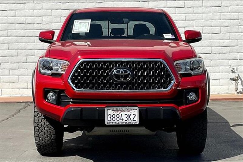 2018 Toyota Tacoma TRD Off-RoadImage 2