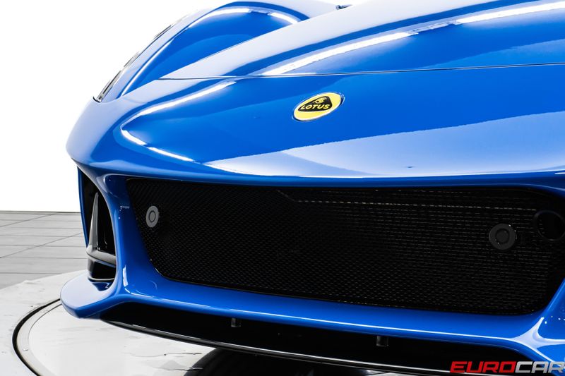 2025 Lotus Emira V6Image 11