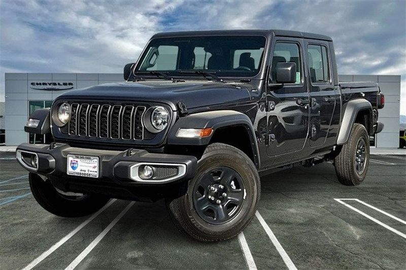 2024 Jeep Gladiator Sport 4x4Image 1