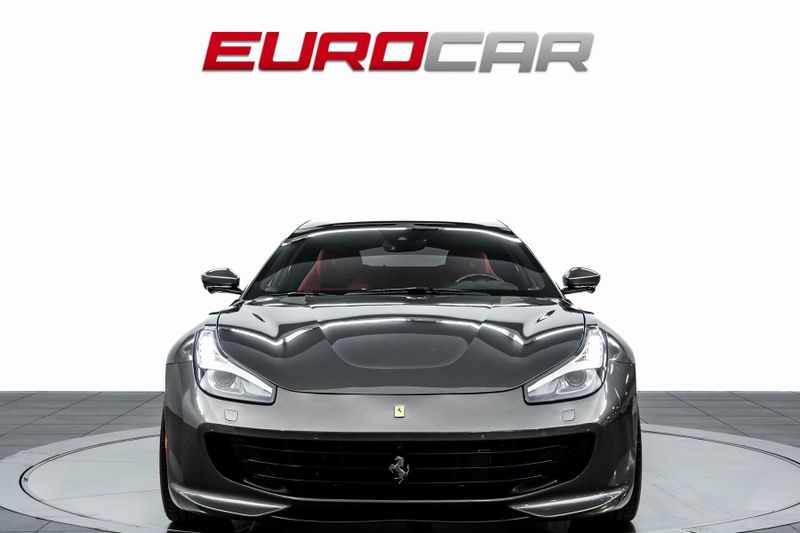 2020 Ferrari GTC4Lusso V12 *PASSENGER DISPLAY * CARBON STEERING WHEEL*Image 8