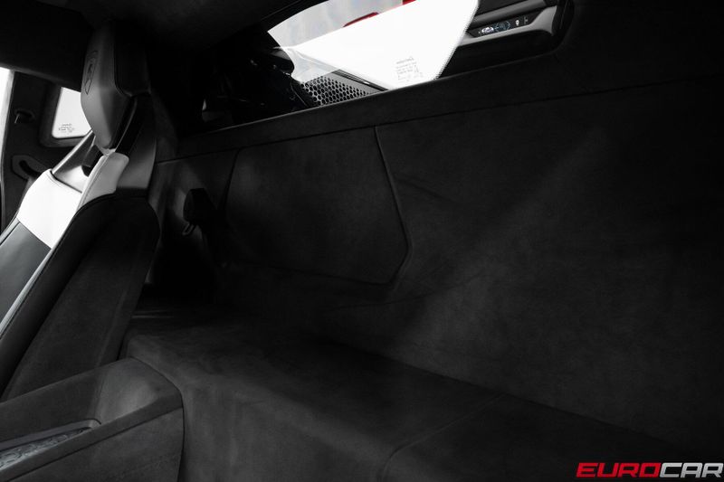 Used 2025 Lamborghini Revuelto *HIGH GLOSS STYLE PACKAGE * PASSENGER DISPLAY*Image 44