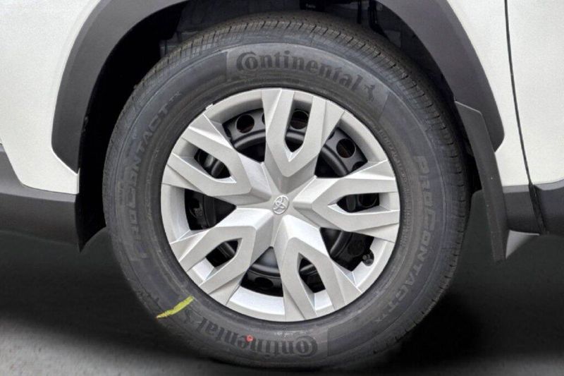 New 2026 Toyota Corolla Cross LImage 30