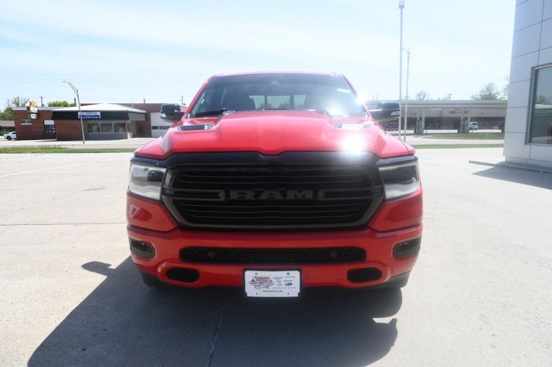2021 RAM 1500 LaramieImage 3