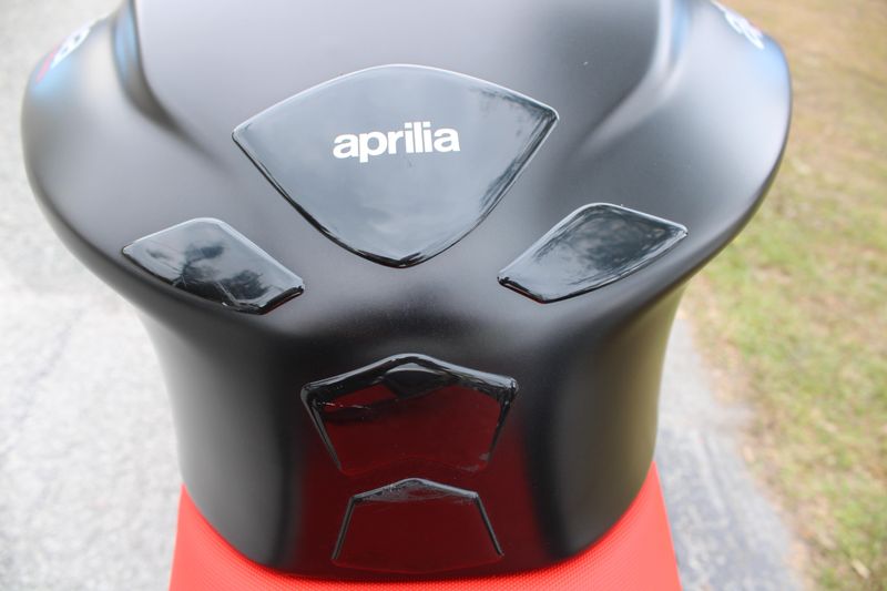 2021 Aprilia Tuono 660 