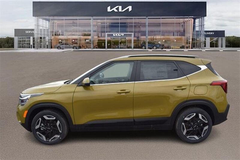 2024 Kia Seltos SXImage 8