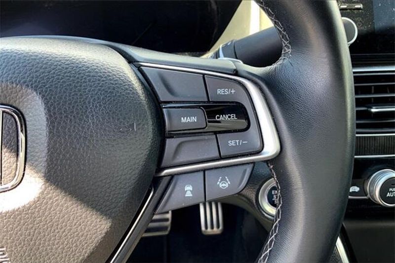 Used 2020 Honda Accord SportImage 19