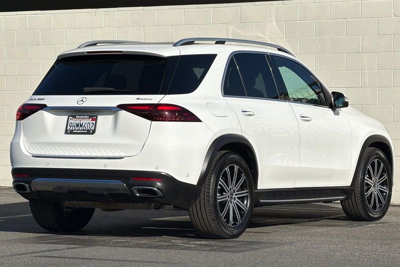 Used 2024 Mercedes-Benz GLE 350Image 4