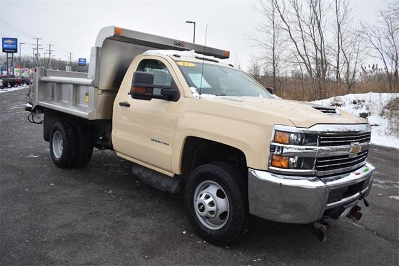 2017 Chevrolet Silverado 3500HD Work TruckImage 10