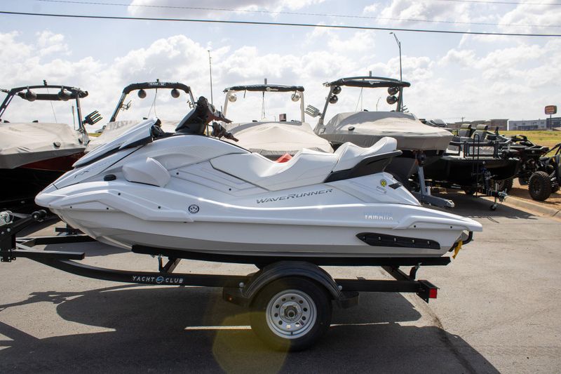 NEW 2026 YAMAHA FX CRUISER SVHO WITH AUDIO Image 1