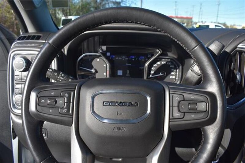 Used 2020 GMC Sierra 3500HD DenaliImage 35