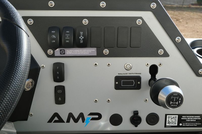 NEW 2025 LANDMASTER AMP STANDARD CAB CLASSIC EDITION Image 24