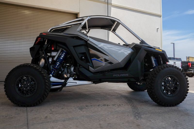 2024 Polaris RZR PRO R PREMIUM  MATTE HEAVY METALImage 8