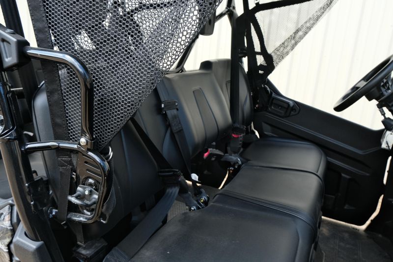 NEW 2025 HONDA PIONEER 10006 DELUXE CREW Image 21