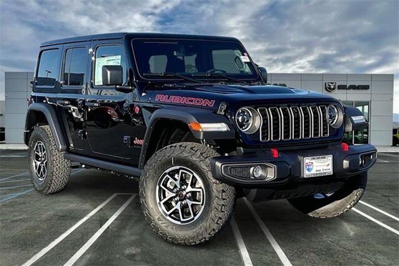 2024 Jeep Wrangler 4-door RubiconImage 14